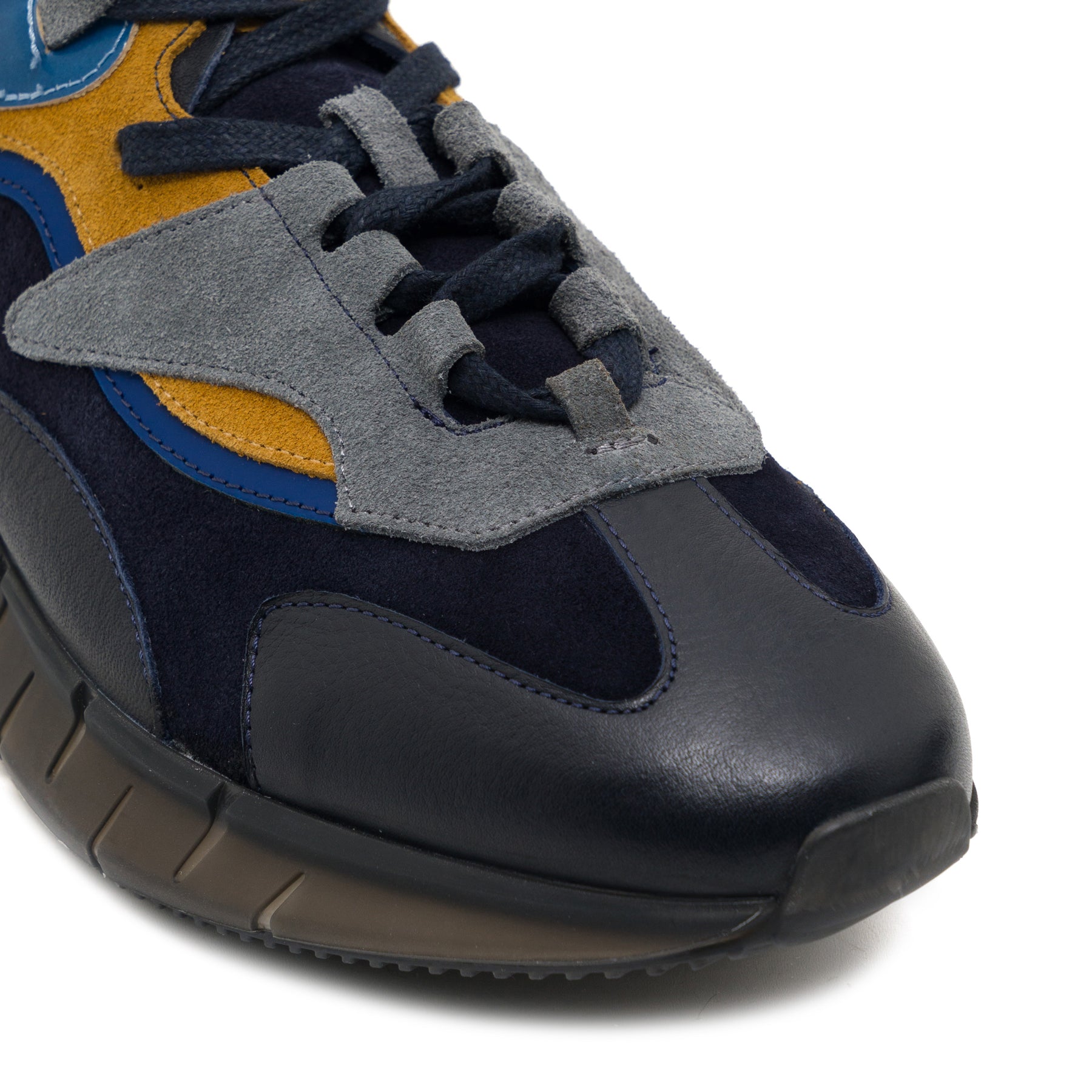 Evander Navy Blue Suede Sneaker