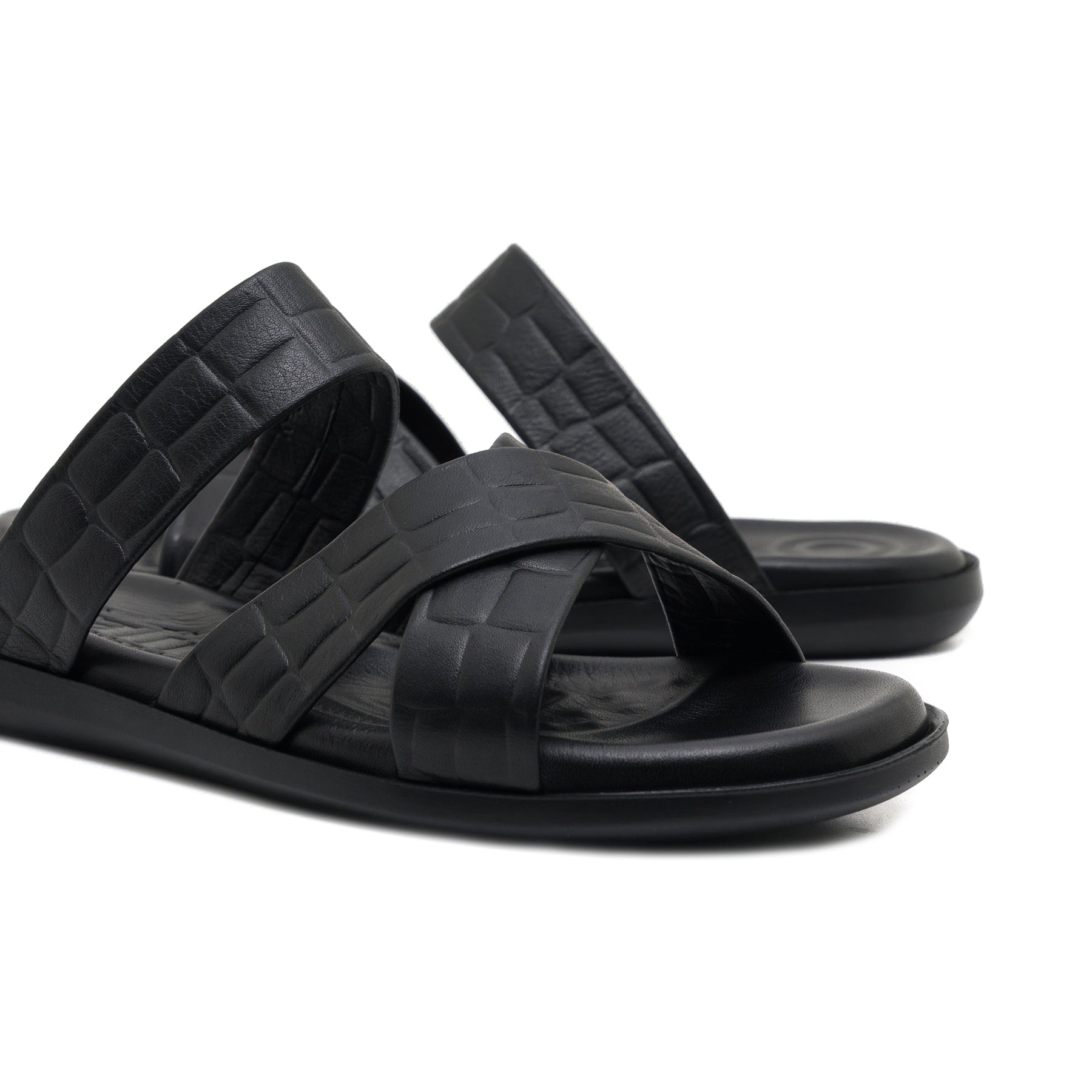 Lysium Black Sandal