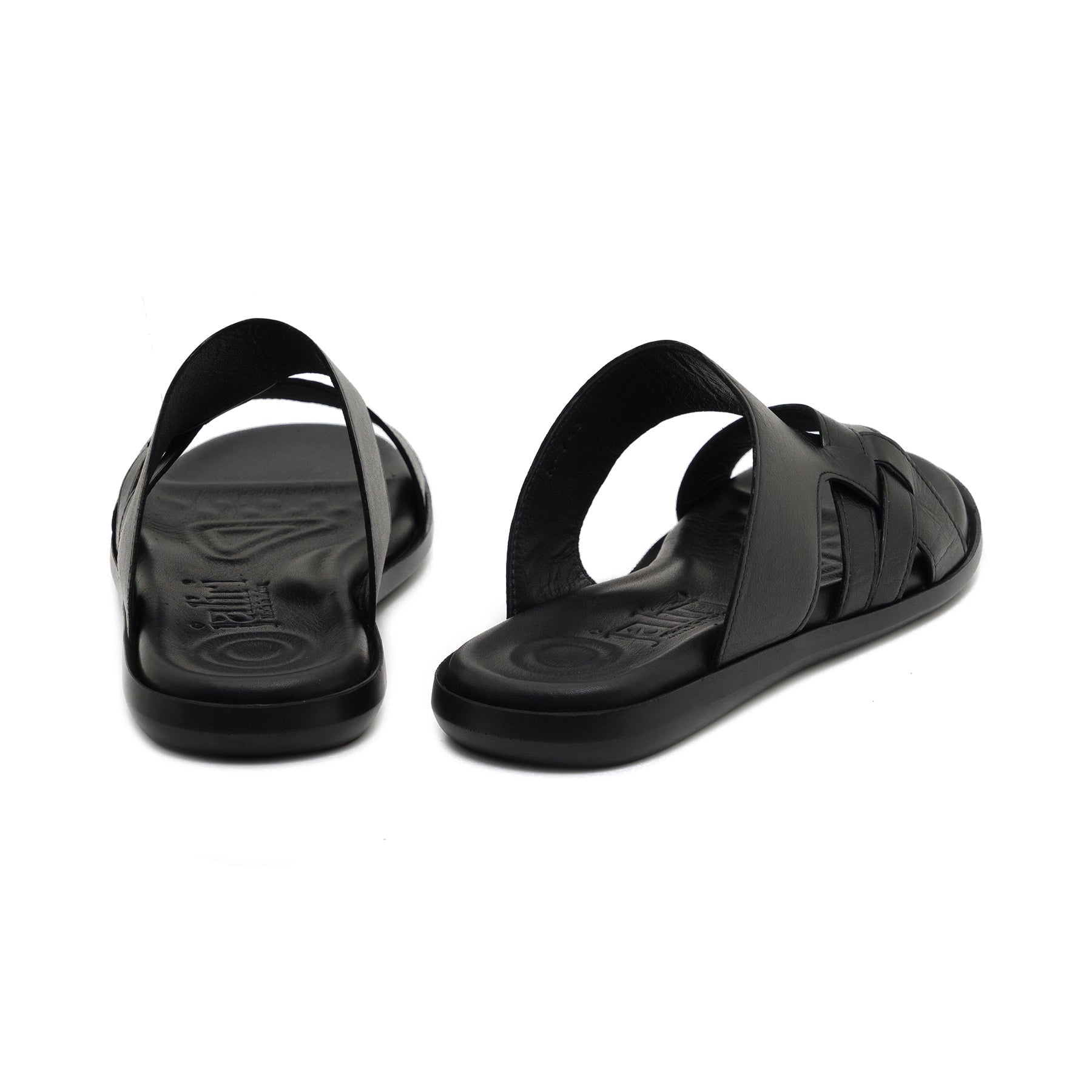 Kempes Black Sandal